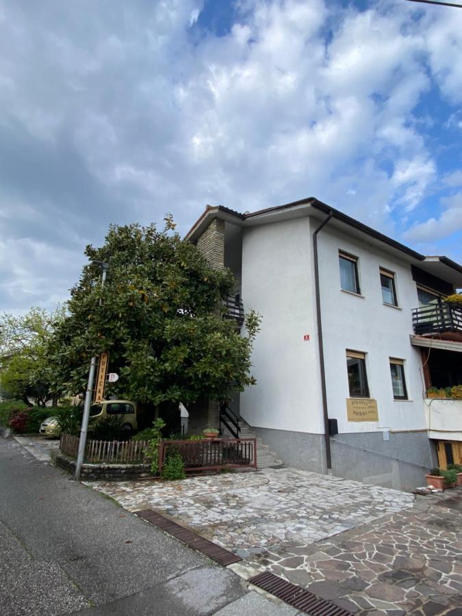Apartma Magnolija Нова-Горица Экстерьер фото
